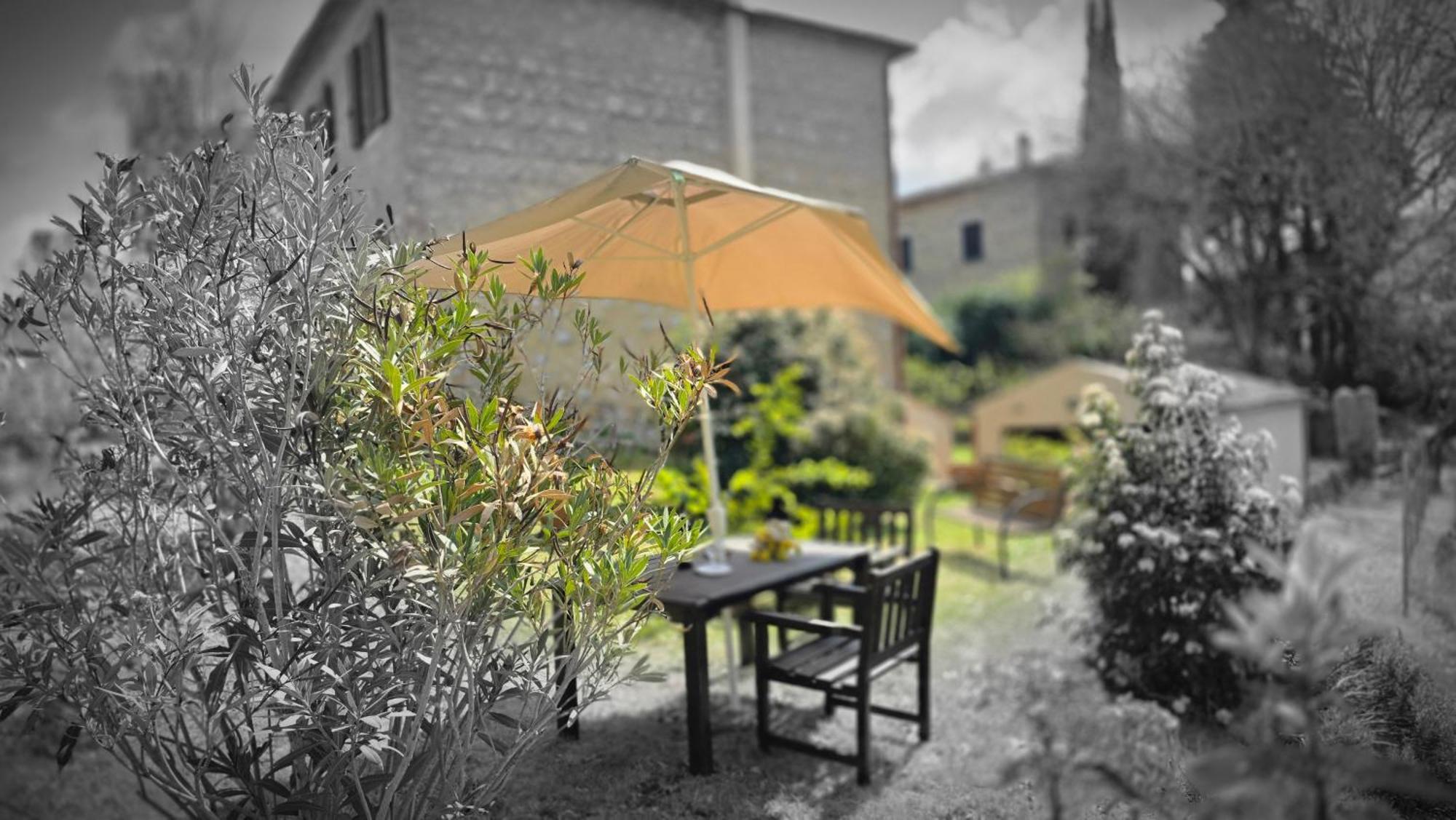 A Casa Di Gabri Villa Montefollonico Exteriör bild