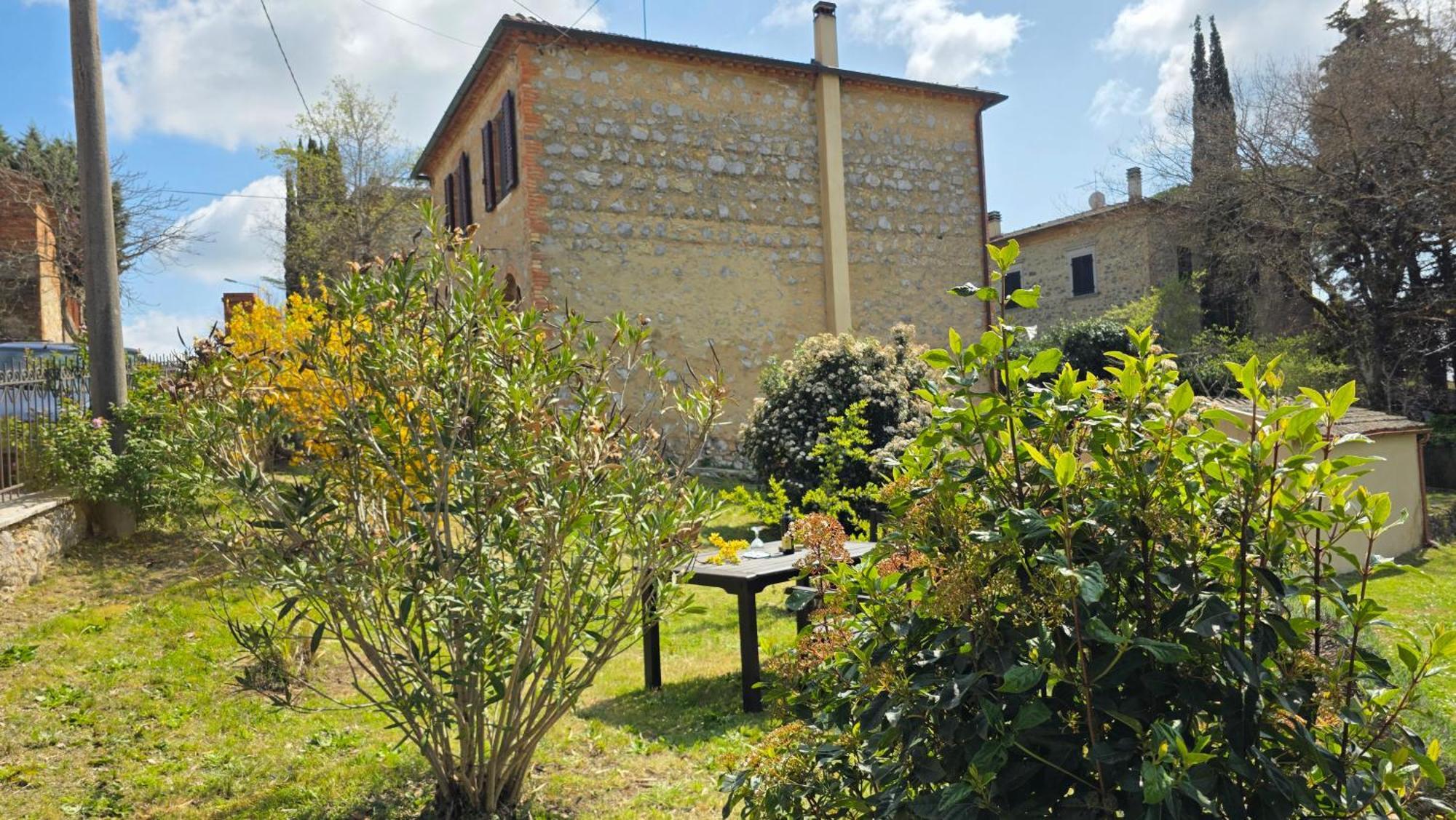 A Casa Di Gabri Villa Montefollonico Exteriör bild